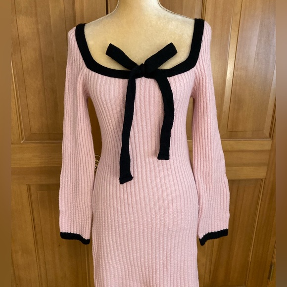 Elegant Bow Ribbon Sweater Dress. - Picture 12 of 16